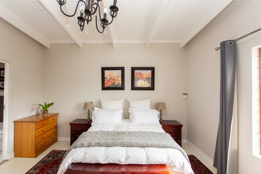 7 Bedroom Property for Sale in Paternoster Western Cape